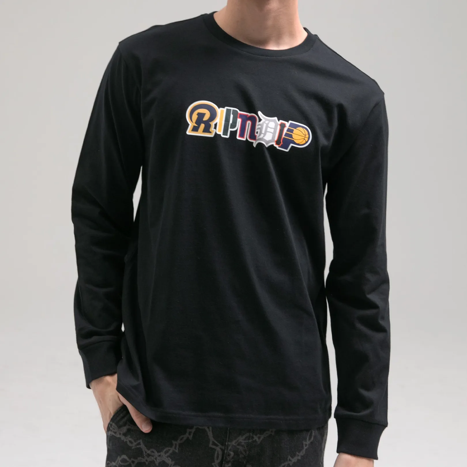 Fan Fave Long Sleeve (Black)<Ripndip Clearance