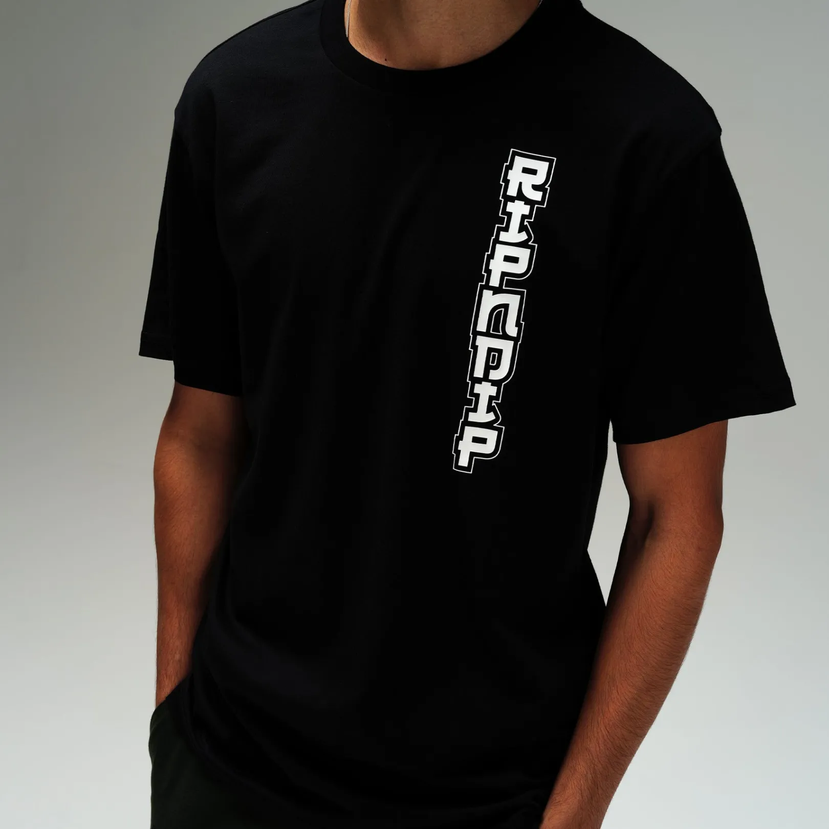 Haku Tee (Black)<Ripndip Fashion