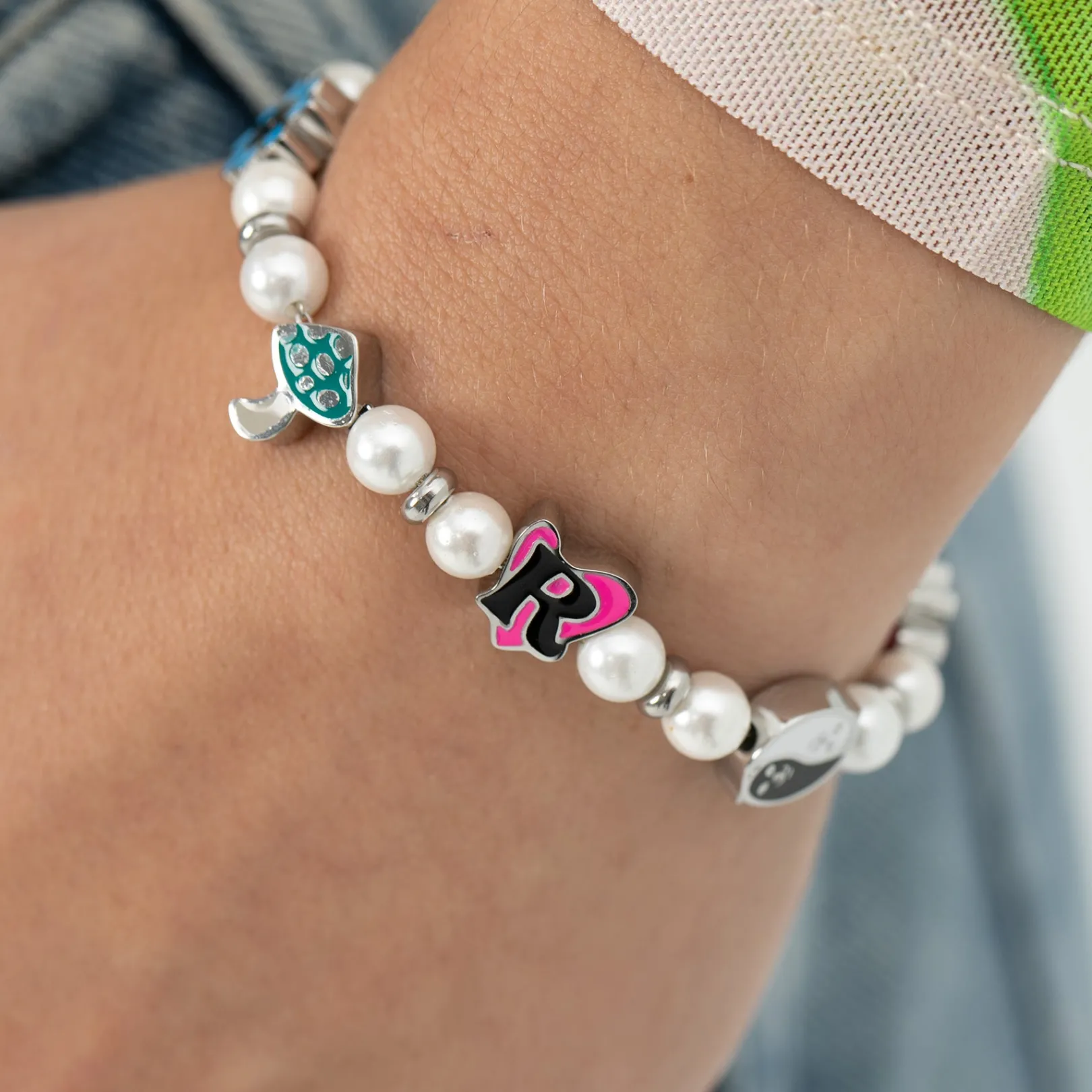 Lucky Charms Pearl Bracelet (Multi)<Ripndip Fashion