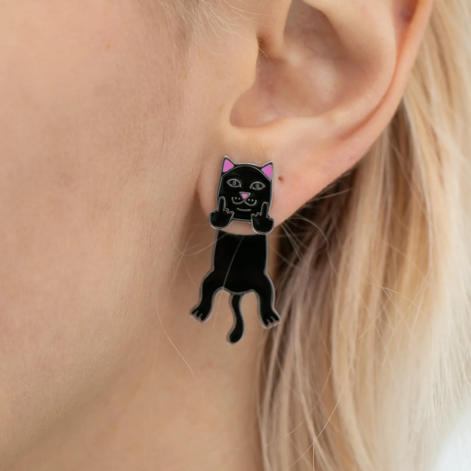 Naughty Jerm Earrings (Black)<Ripndip Fashion