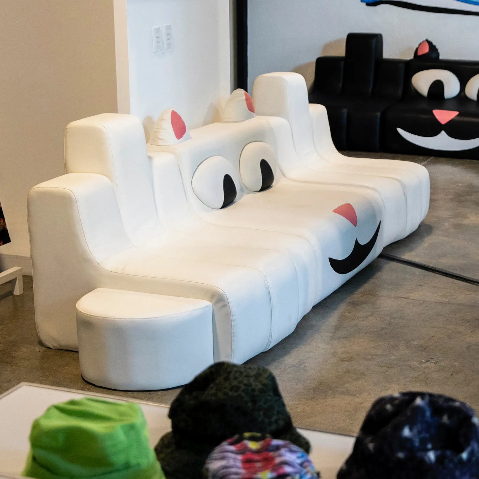 Nermal Face Couch<Ripndip Sale