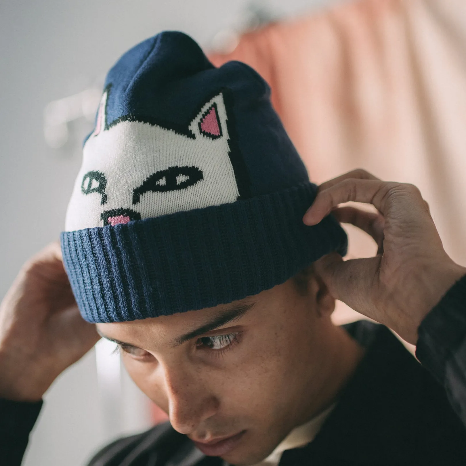 Peeking Nermal Beanie (Dark Slate)<Ripndip Flash Sale