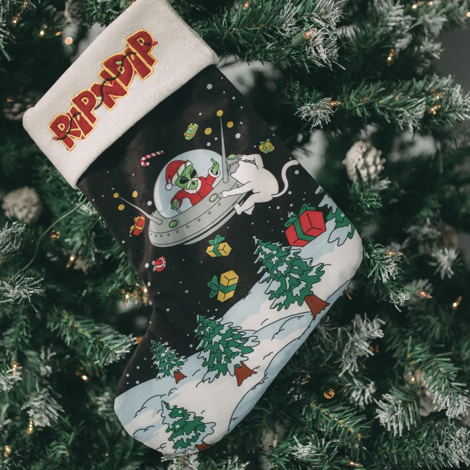 Space Santa Christmas Stocking (Multi)<Ripndip Outlet