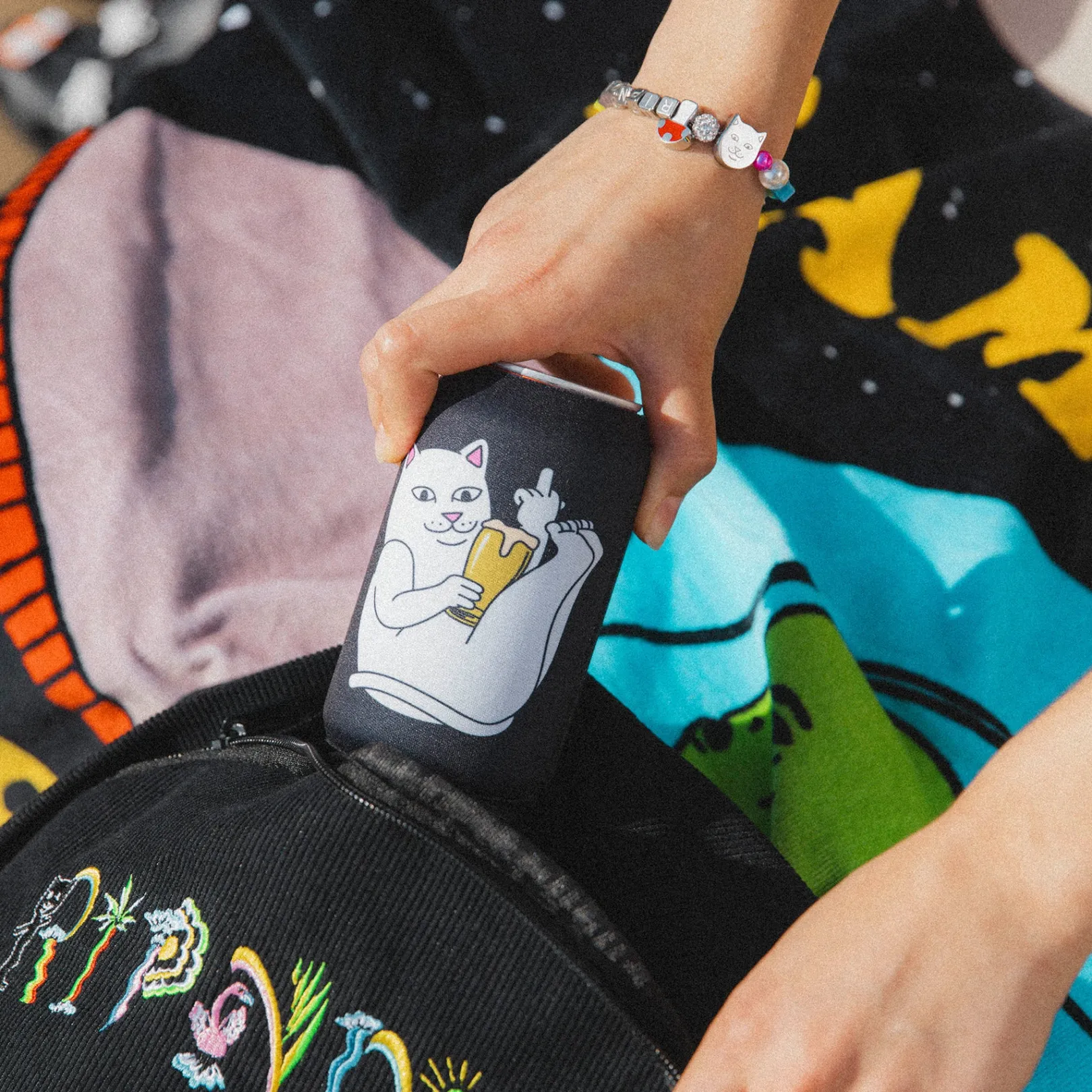 Tippy Nerm Beer Koozie (Black)<Ripndip Fashion