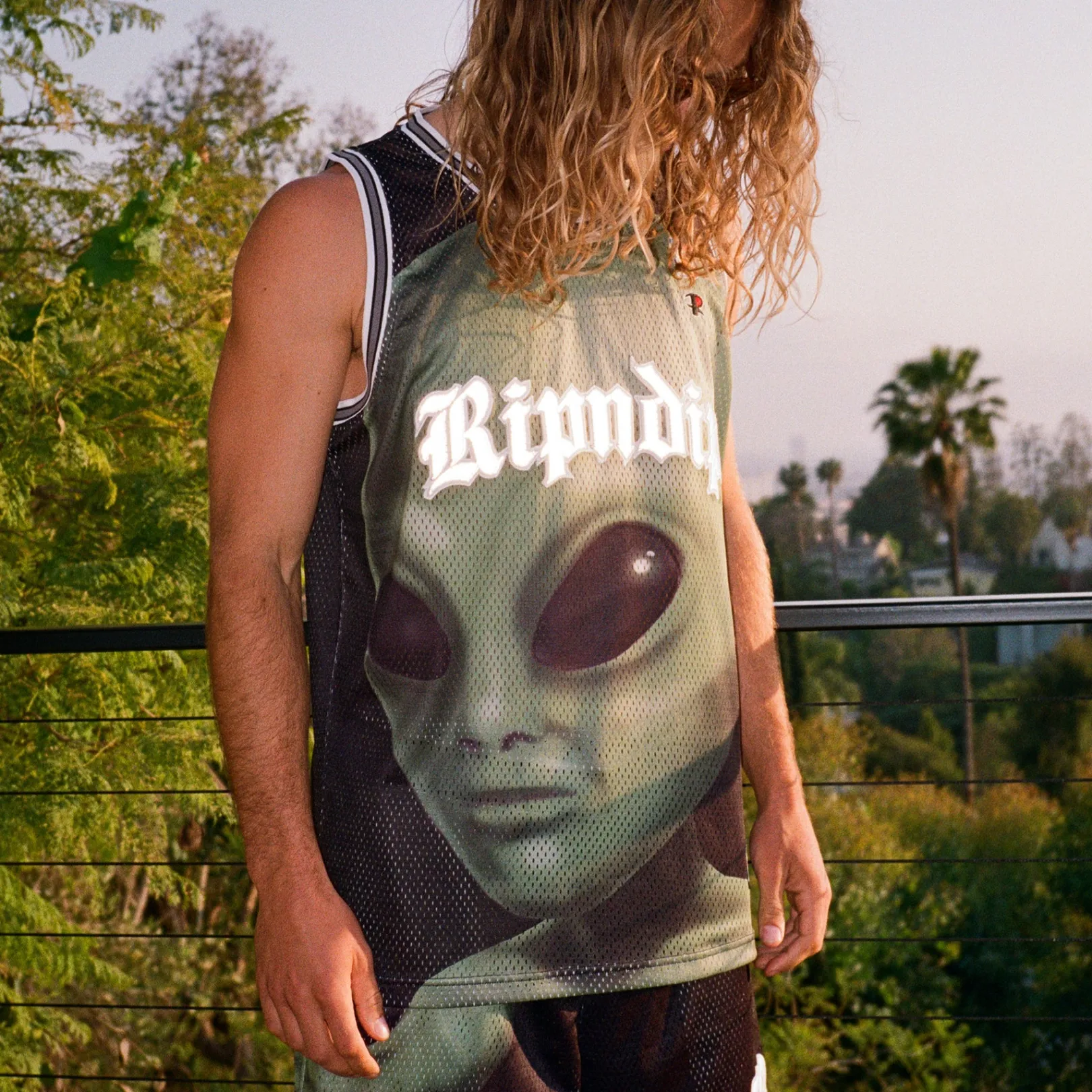 We Come In Peace Basketball Jersey (Black)<Ripndip Cheap